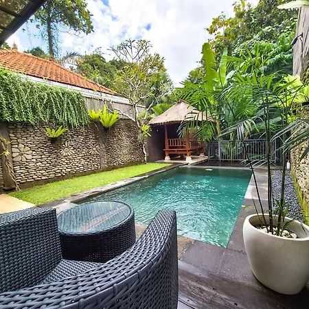 Villa The Sempuana à Denpasar Extérieur photo