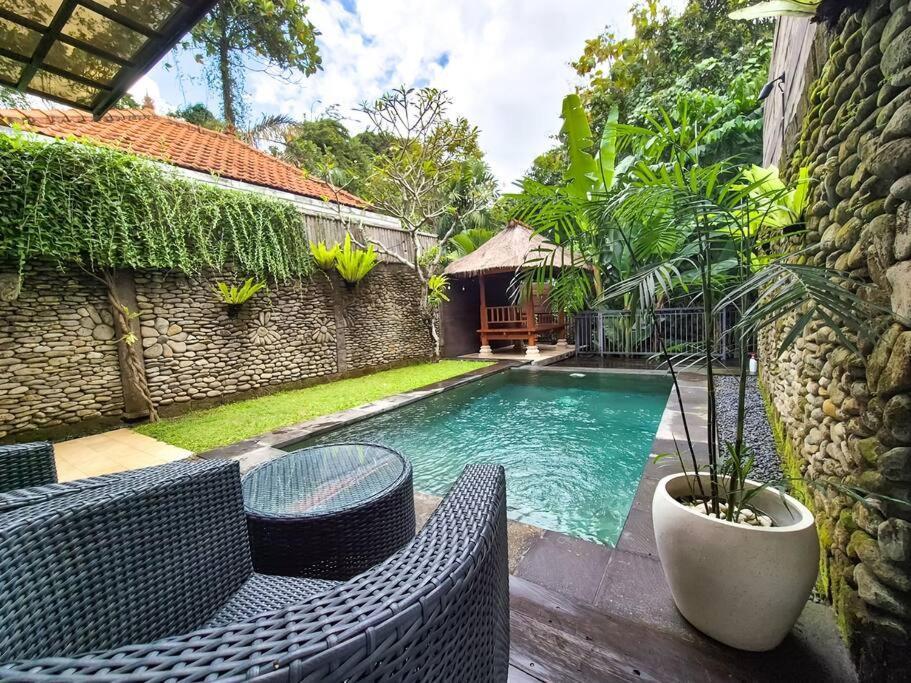 Villa The Sempuana à Denpasar Extérieur photo