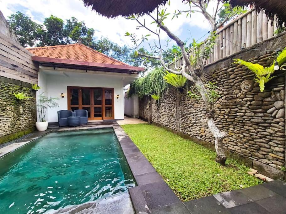 Villa The Sempuana à Denpasar Extérieur photo